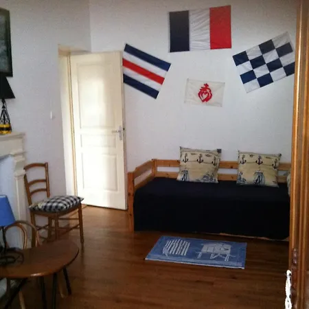 Semesterbostad Grande Maison Ancienne Renovee